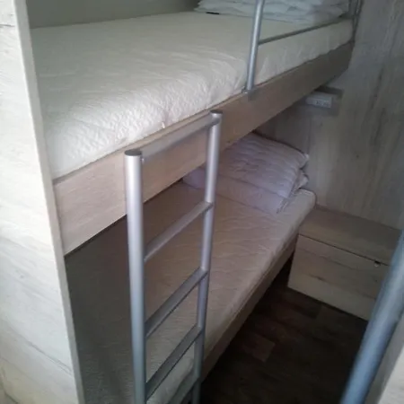 Vanessa Mobile Homes *